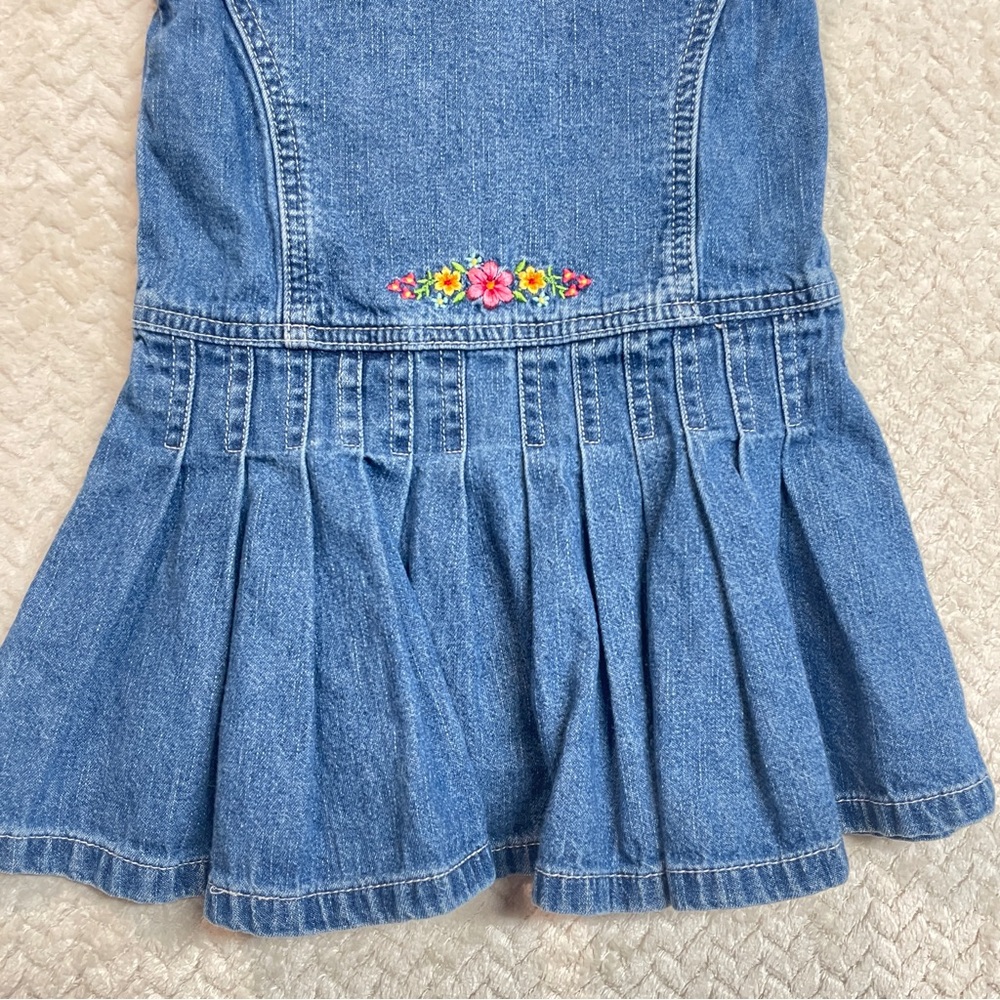 Vintage‎ Y2K OshKosh Toddler Denim Floral Embroidered Pleated Dress Size 3T - Picture 11 of 11
